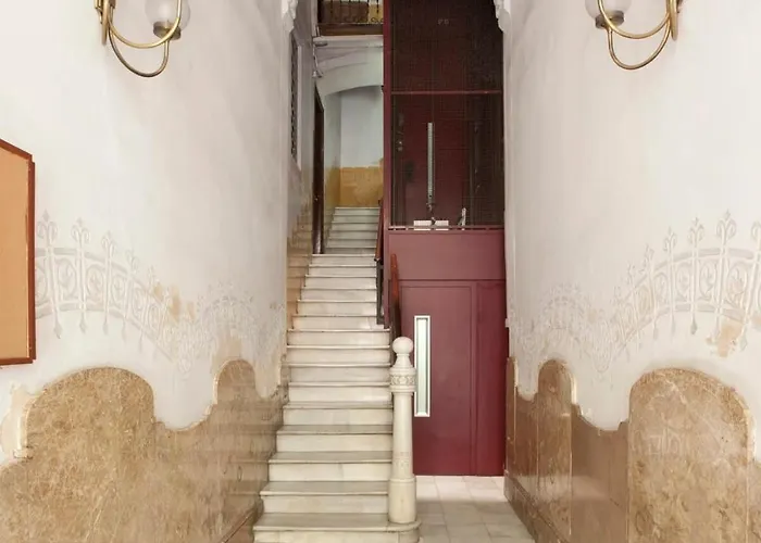 Gran Via Modern And Bright 3bd With Terrace Apartamento Barcelona