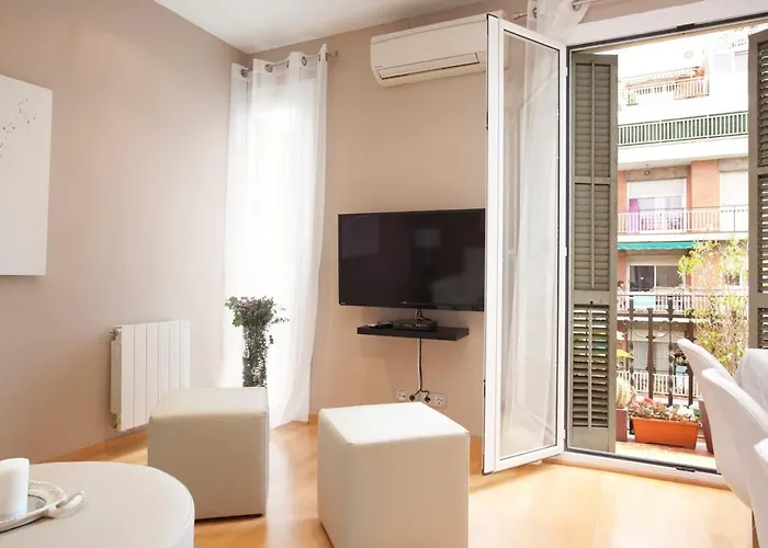 Gran Via Modern And Bright 3bd With Terrace * Barcelona