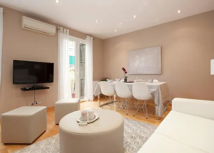 Gran Via Modern And Bright 3bd With Terrace Barcelona