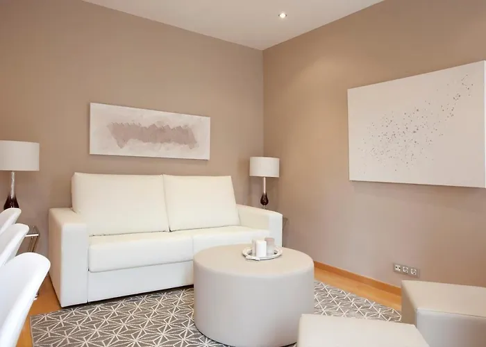 Gran Via Modern And Bright 3bd With Terrace Barcelona