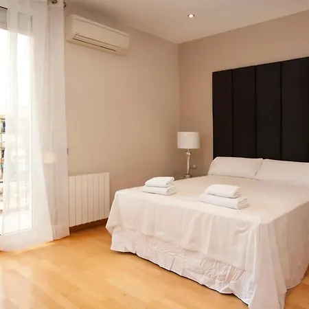 Gran Via Modern And Bright 3bd With Terrace דירה