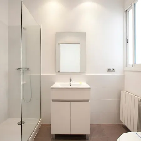 Gran Via Modern And Bright 3bd With Terrace 아파트